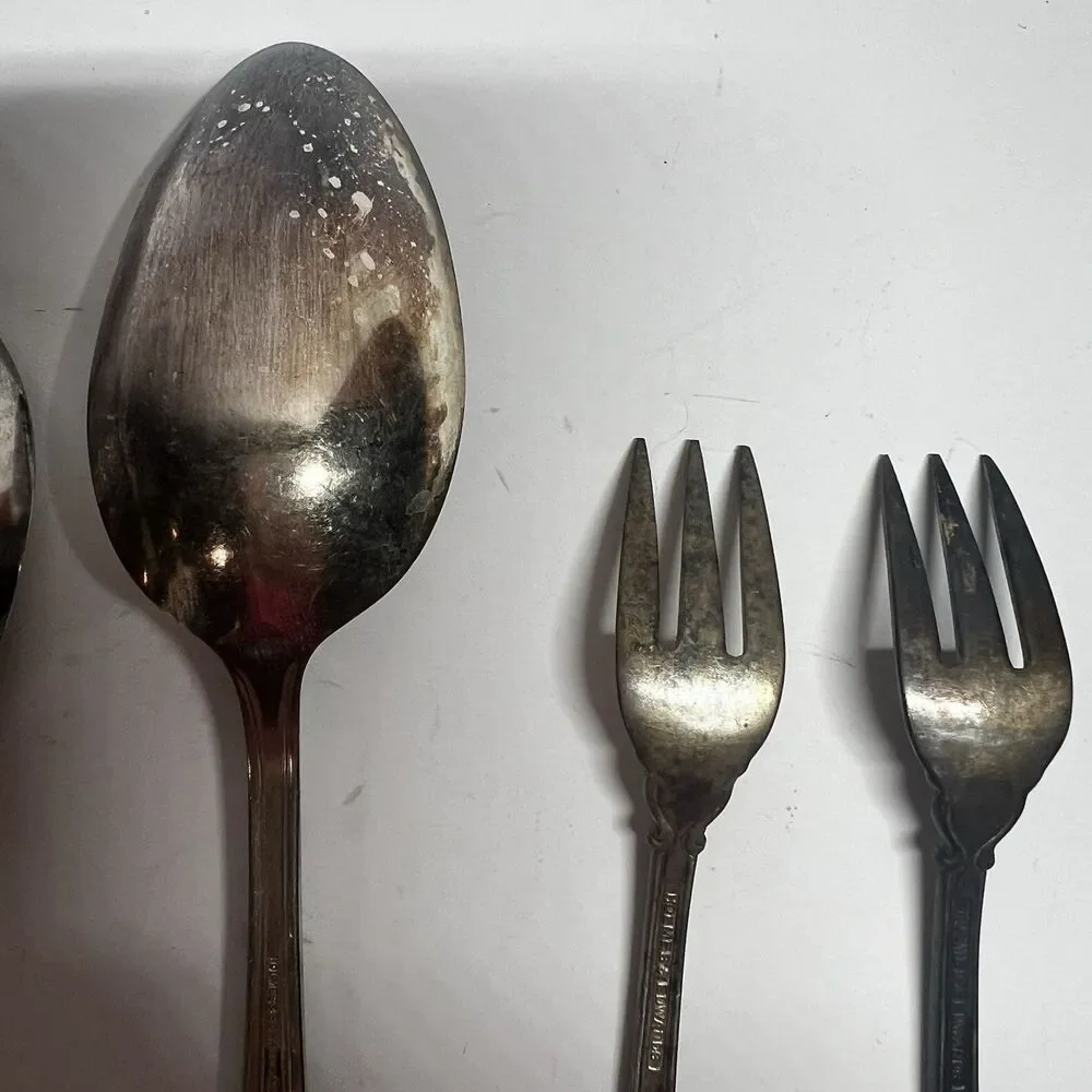 Vtg Holmes Edwards Silverplate Flatware Mixed Lot 6pc Spoons Knife Fork